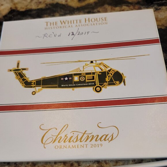 2019 Official White House Christmas  Helicopter Ornament Gold Tone w BOX - Picture 4 of 6